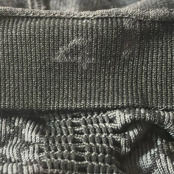 Lululemon In The Flow Crops leggings Heathered Deep Coal women's 4 style #W6D87S - Picture 14 of 16